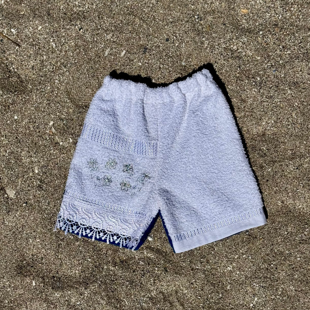Terrycloth #7 White lace detail